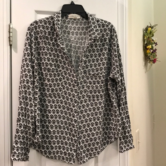 luna moon Tops - Luna Moon. Large. Super soft. Great condition
